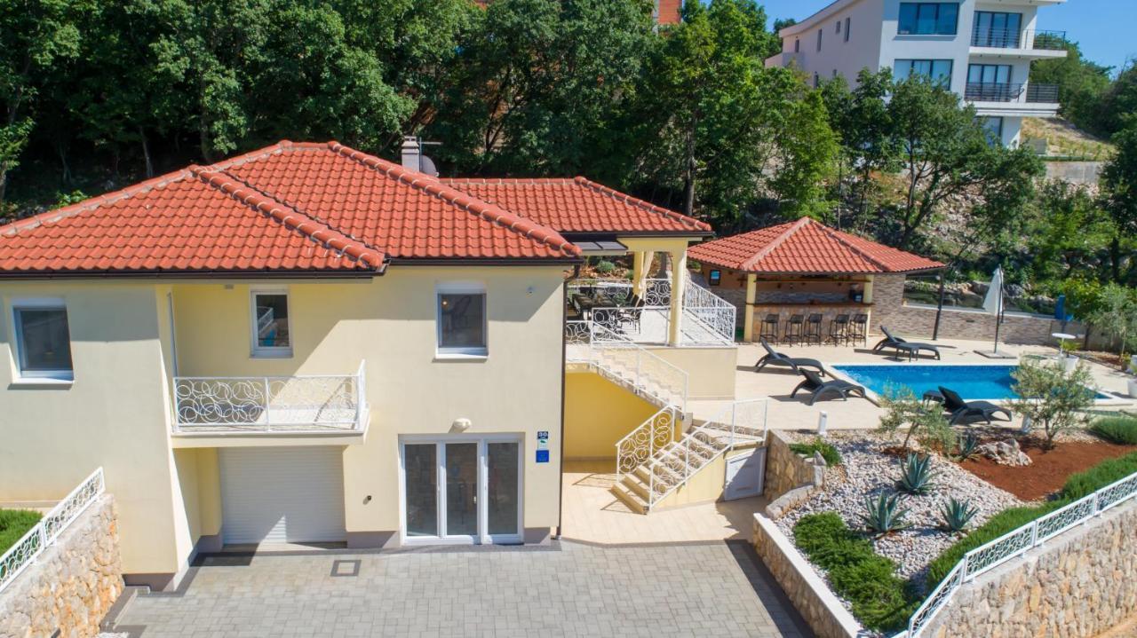 Villa Sole Omisalj Exterior photo